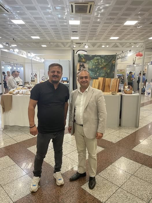 ΕΚΘΕΣΗ ΤΟΠΙΚΩΝ ΠΡΟΪΟΝΤΩΝ ΚΑΙ ΣΗΜΕΙΩΝ ΑΝΑΦΟΡΑΣ ΤΟΥ ΝΟΜΟΥ ΓΡΕΒΕΝΩΝ