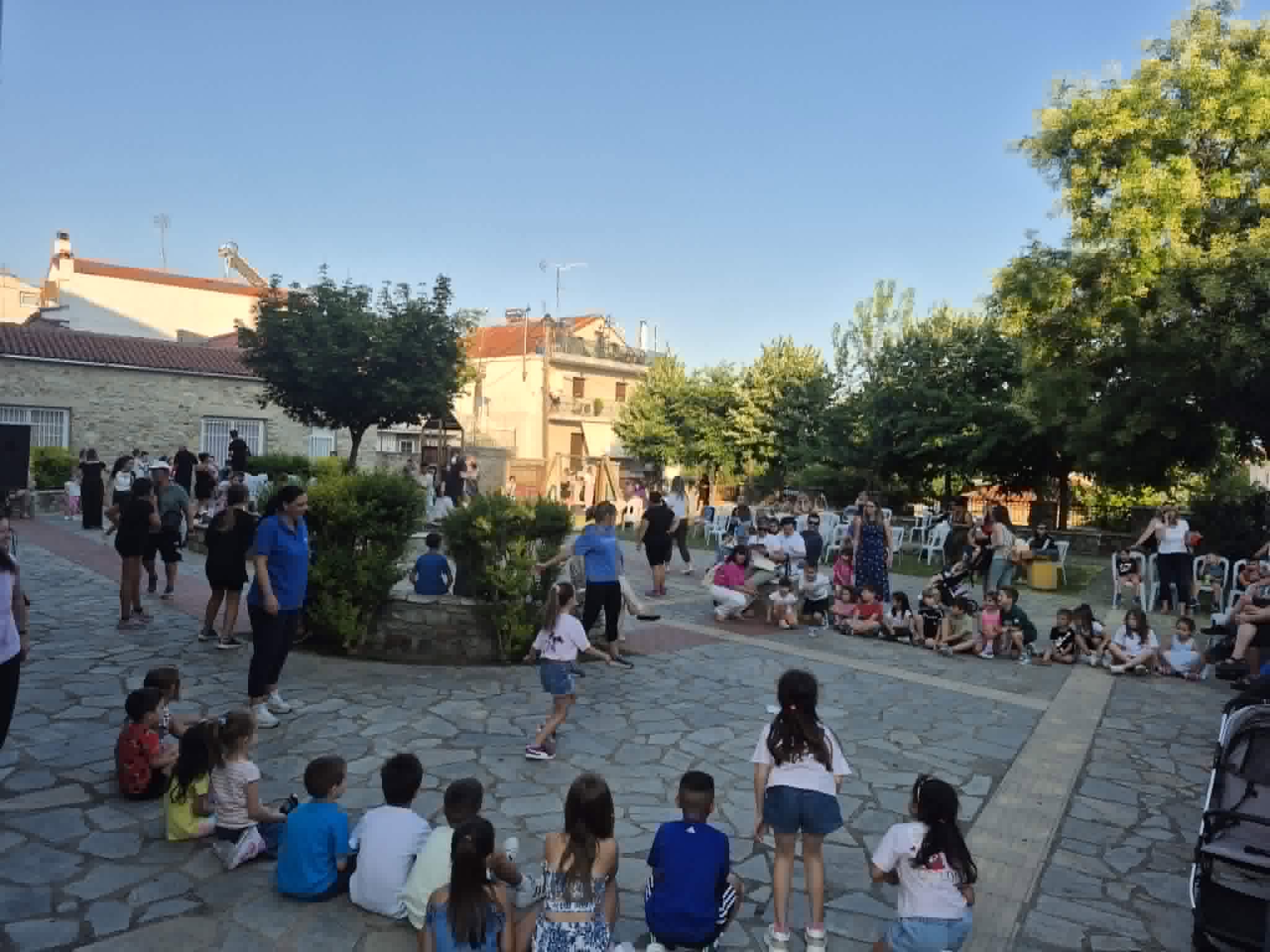 Με μεγάλη επιτυχία αναβίωσαν τα παραδοσιακά παιχνίδια στη Δεσκάτη